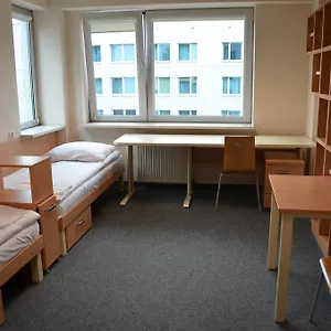 Ds Za Kolumnami Krakkó