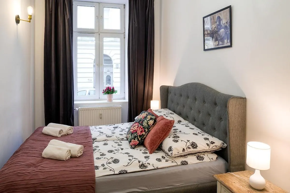 Atlas Apartment In The Center Krakow